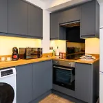 Little Haven By Stae-homes Apartamento Bristol