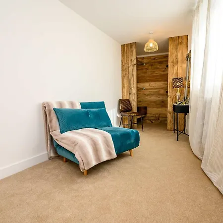 Little Haven By Stae-homes Apartment *